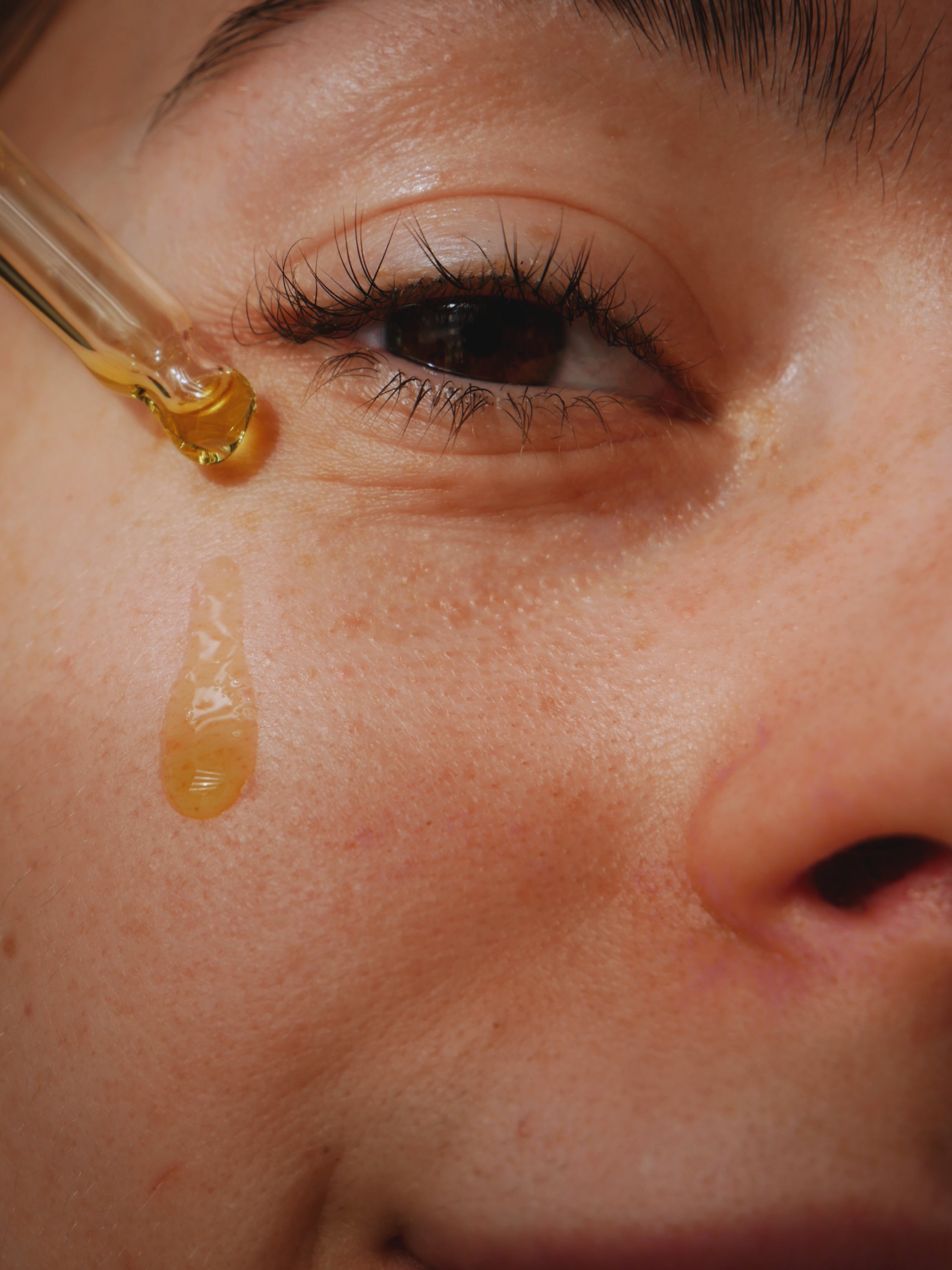 HAUT | SKIN